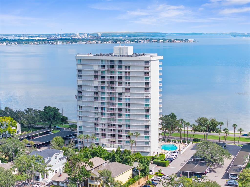 2611 BAYSHORE BOULEVARD UNIT 902