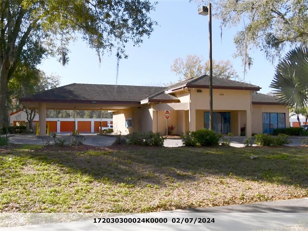 3701 W LAKE MARY BOULEVARD