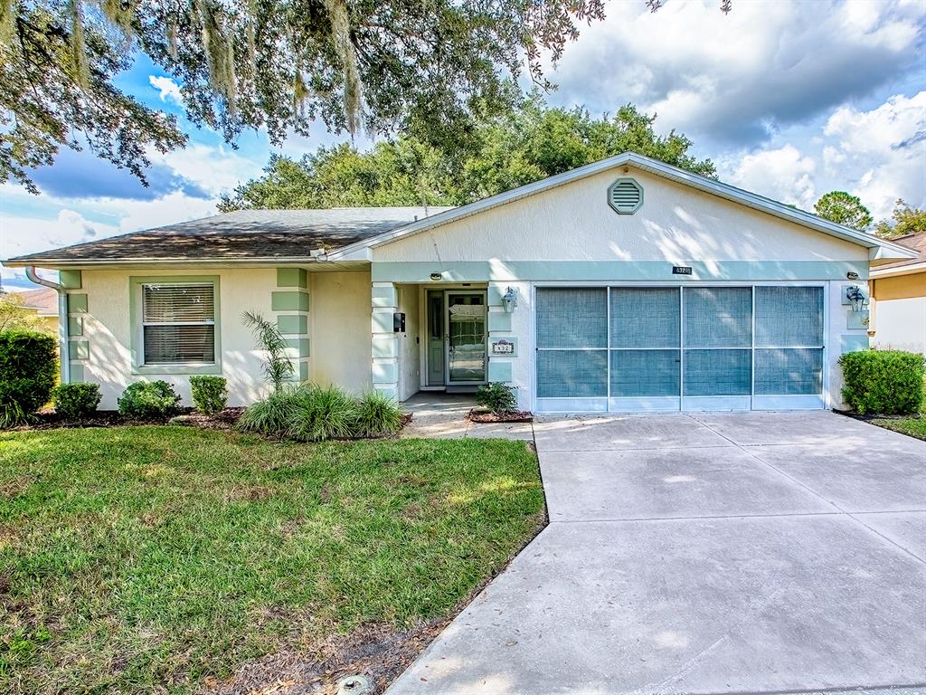 432 RANCHWOOD DRIVE