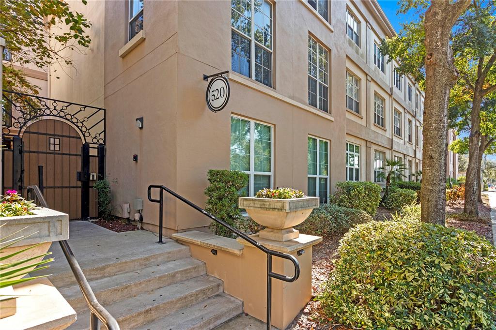 520 S ARMENIA AVENUE UNIT 1226