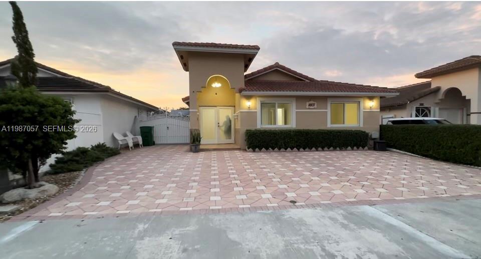 8807 NW 109th Ter, Hialeah Gardens FL 33018