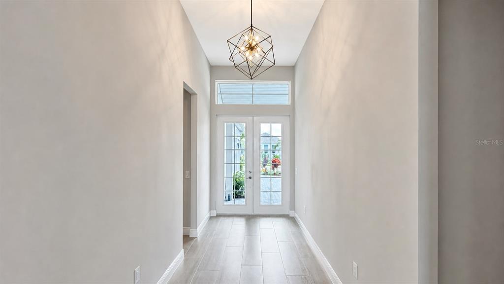812 BLUE SHELL LOOP, SARASOTA, FL — photo 5 of 30