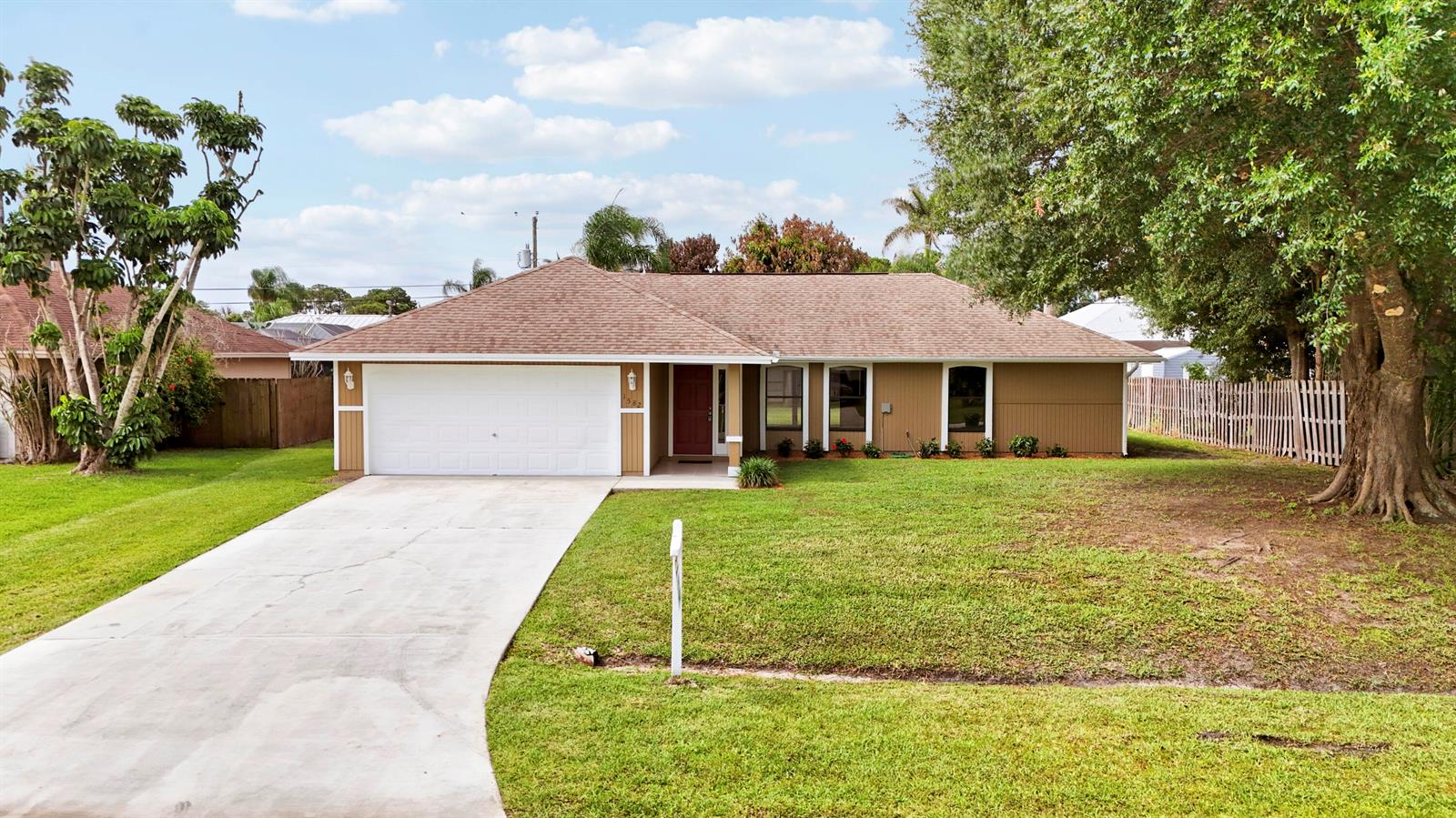 1582 SW Aledo Lane, Port St. Lucie FL 34953