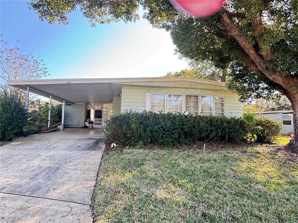 3516 BLOSSOM CIRCLE UNIT GE