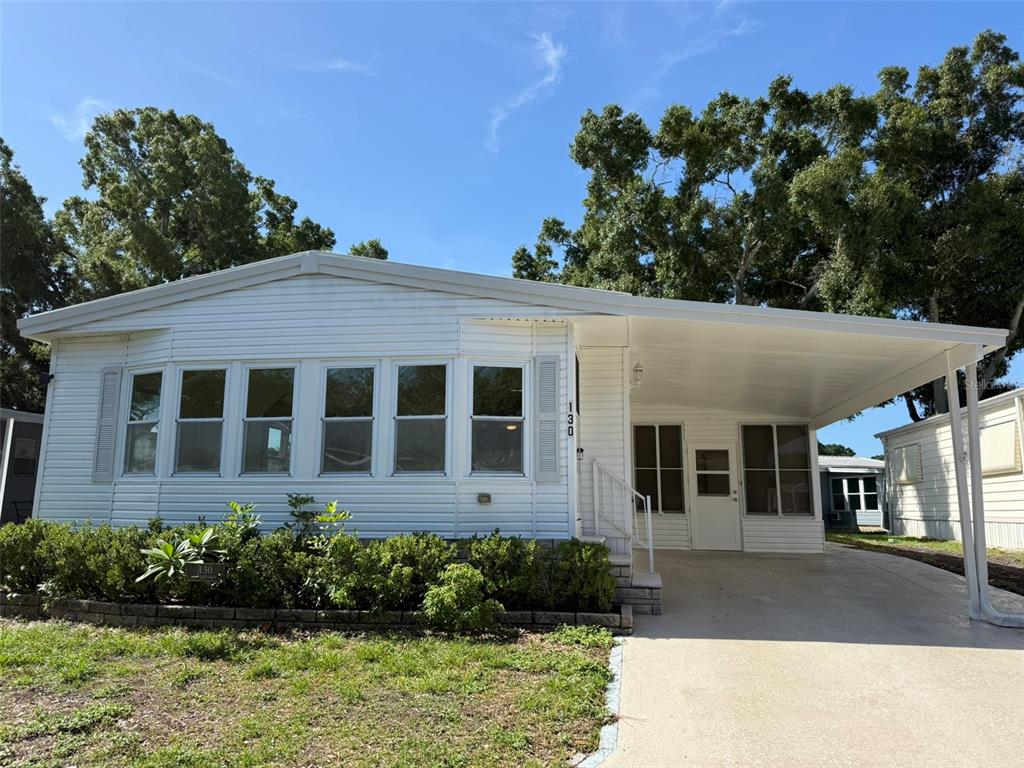 130 CLUBVIEW DRIVE UNIT 2