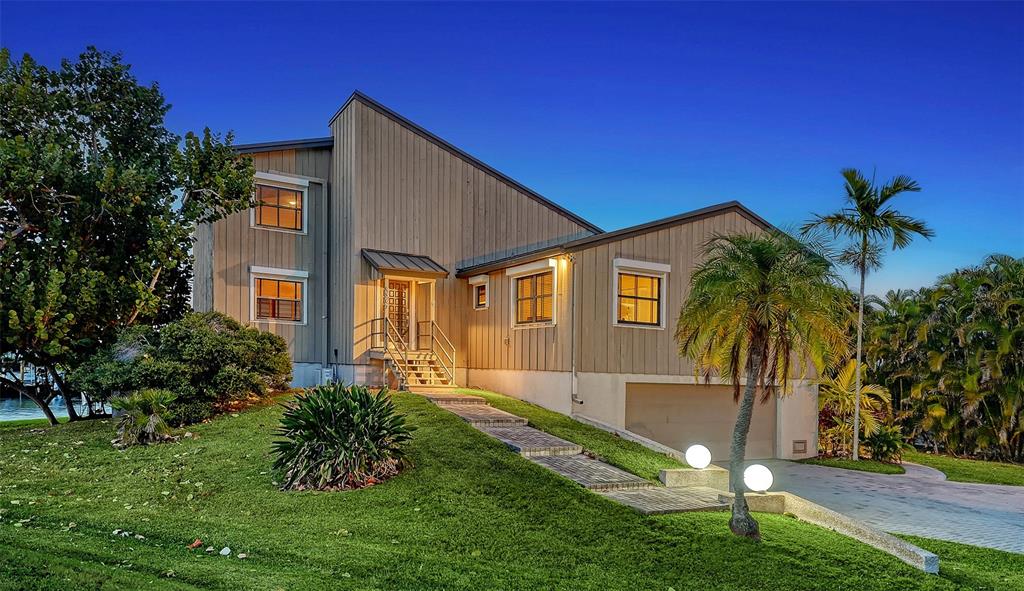4367 POMPANO LANE