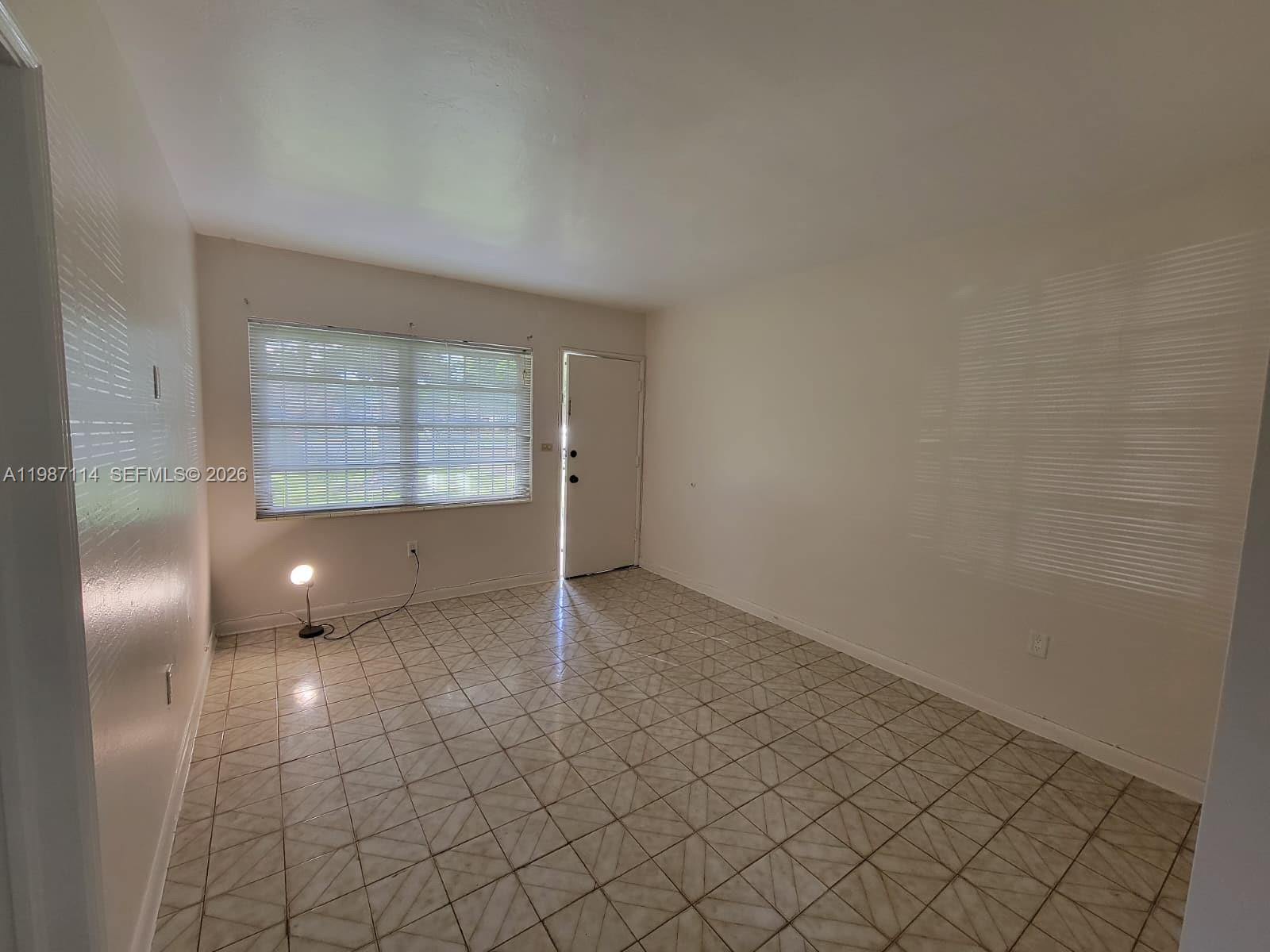 291 E 4th Ave # 2, Hialeah FL 33010, HIALEAH, FL — photo 3 of 12