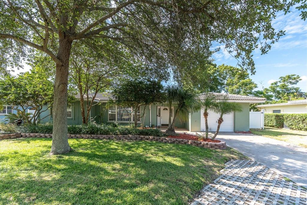 29 SOUTHWIND DRIVE