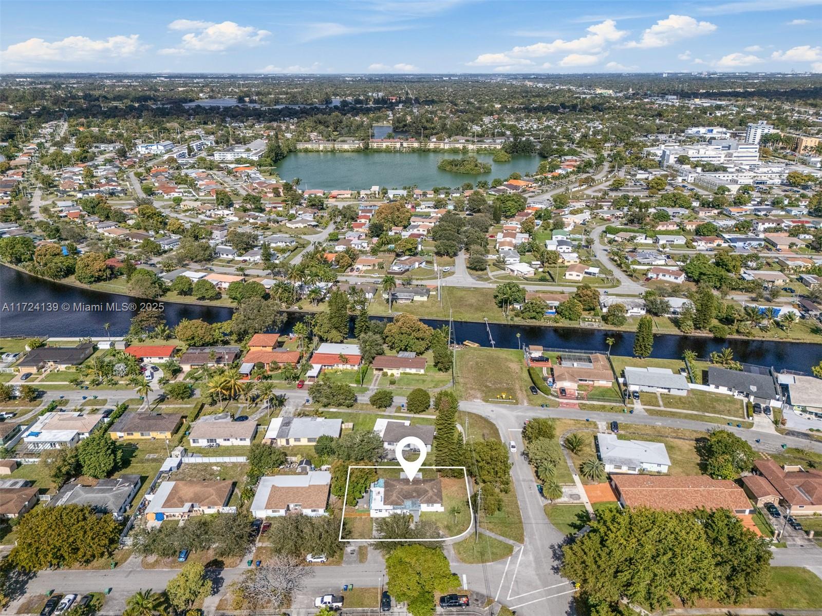 1201 NW 87th St, Miami FL 33147