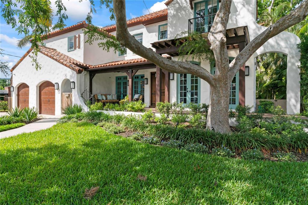 90 BAHAMA CIRCLE