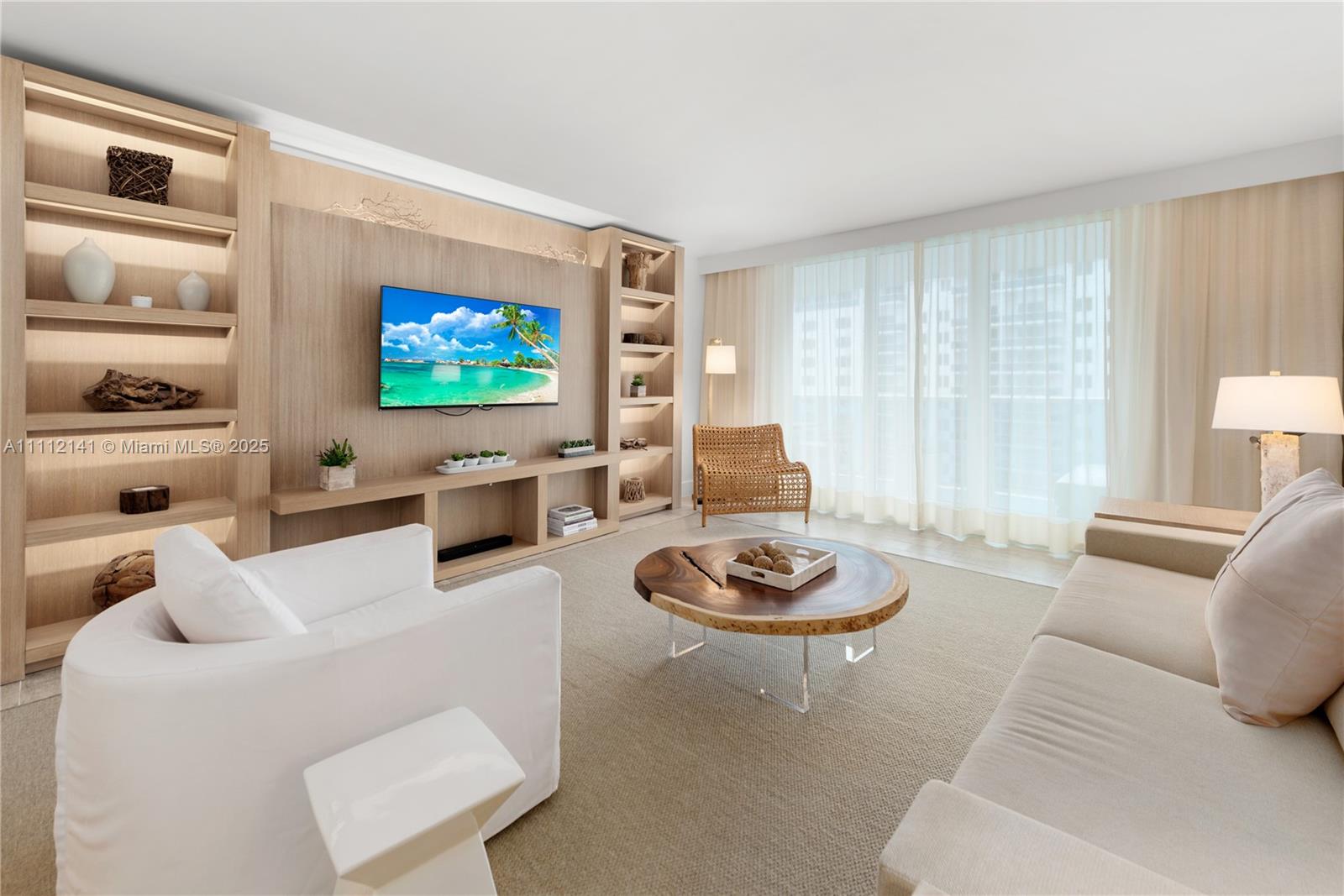 102 24th St # 1208, Miami Beach FL 33139