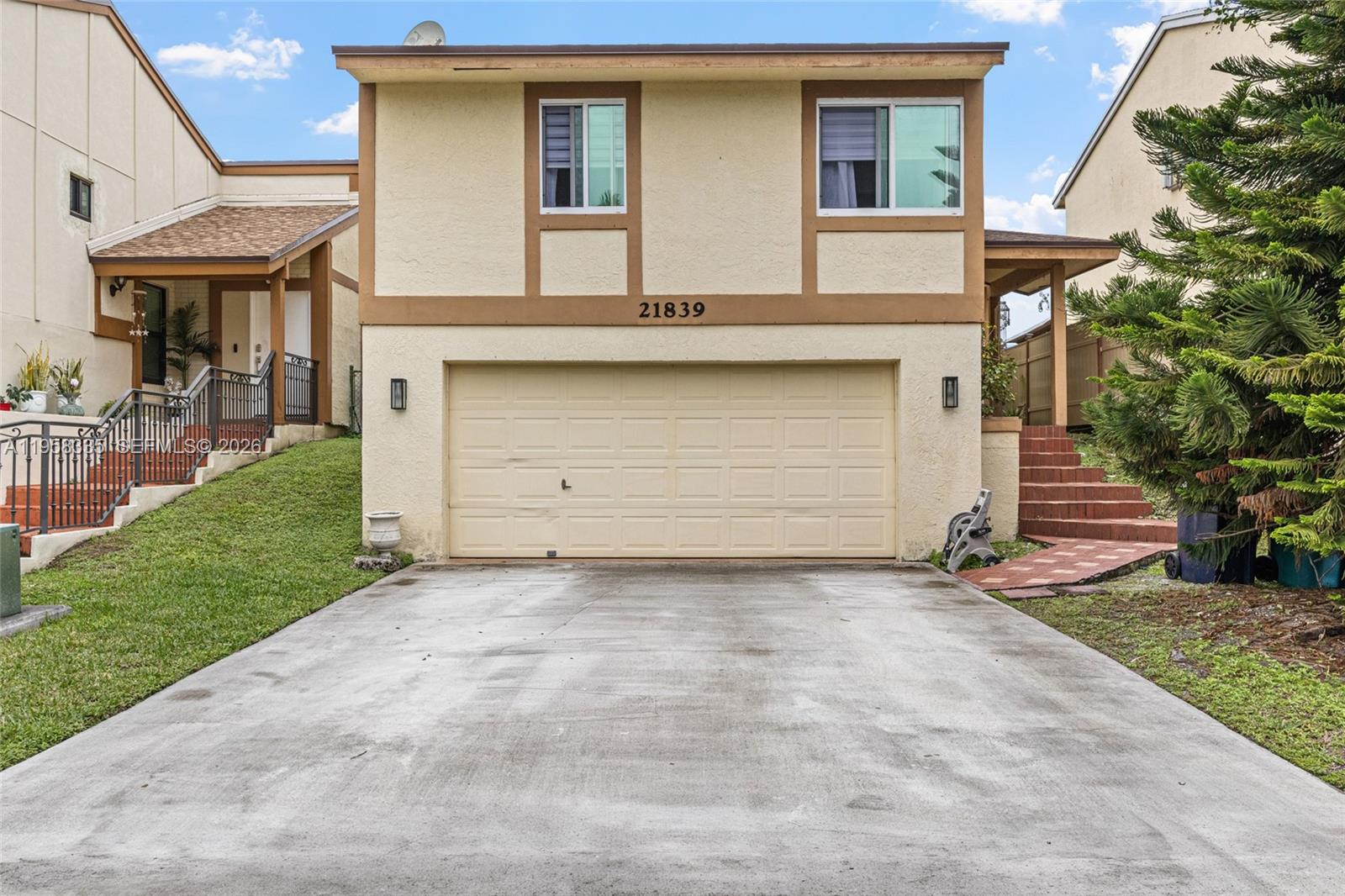 21839 SW 100th Pl, Cutler Bay FL 33190