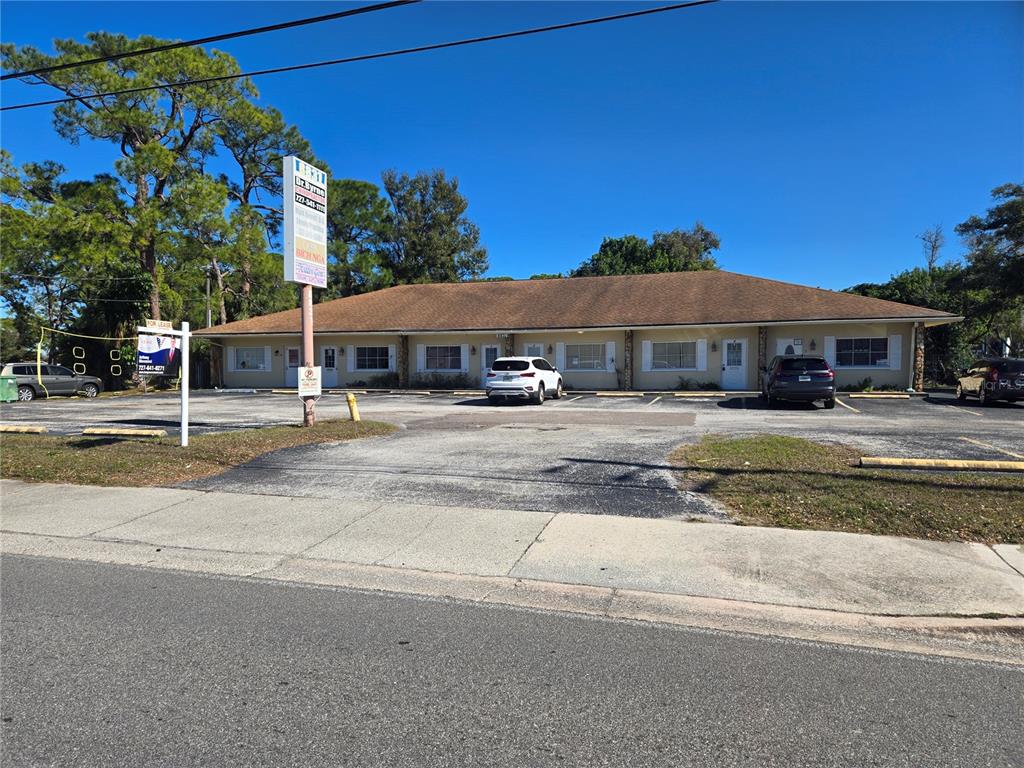 8831 49TH STREET N UNIT 4&5
