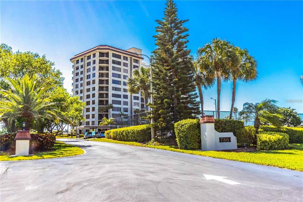 736 ISLAND WAY UNIT 606