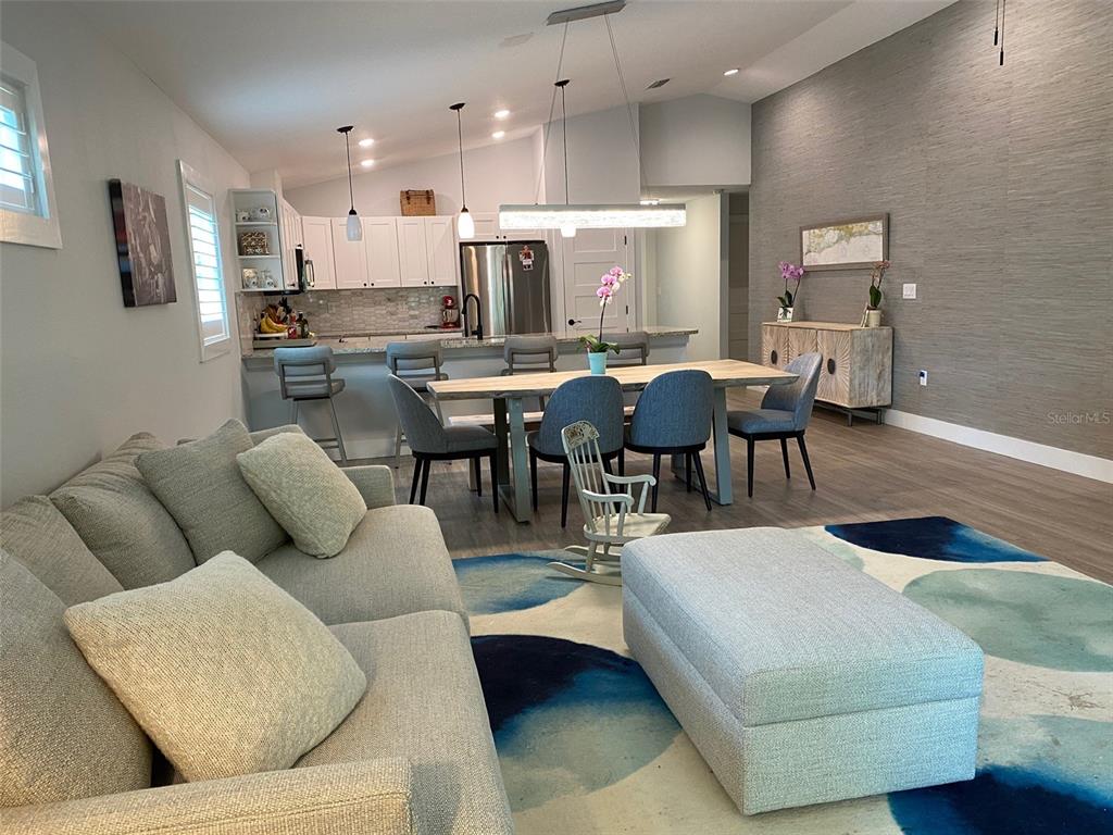 2933 MAIDEN LANE, SARASOTA, FL — photo 5 of 30