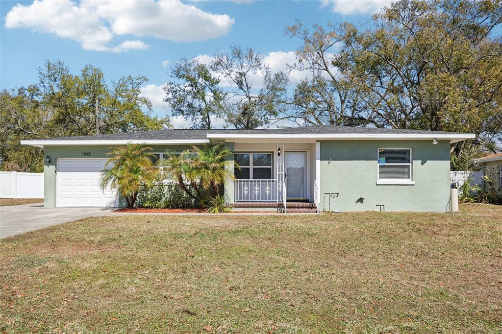 1545 W RIVER LANE