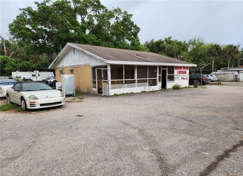 123 HWY 19, INGLIS, FL — photo 2 of 10