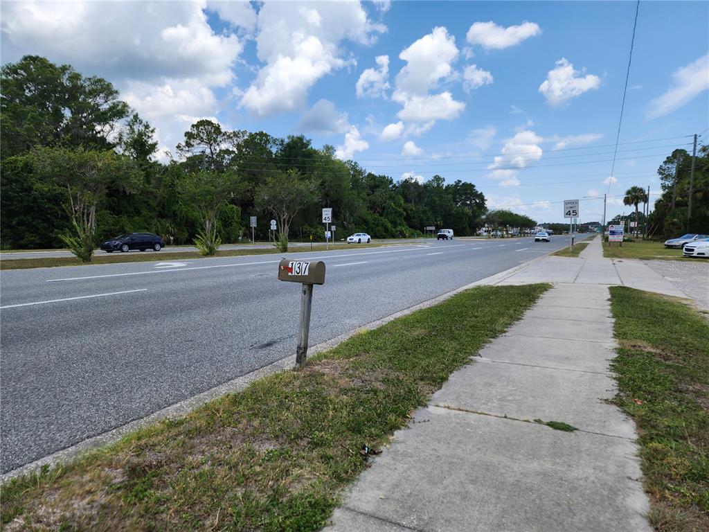 123 HWY 19, INGLIS, FL — photo 4 of 10