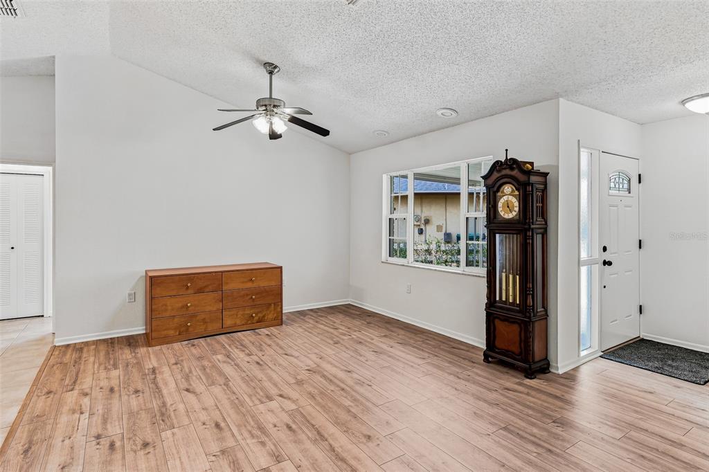 2308 LISTON CIRCLE, PALM HARBOR, FL — photo 3 of 30