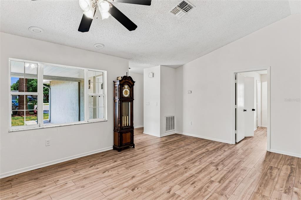 2308 LISTON CIRCLE, PALM HARBOR, FL — photo 4 of 30