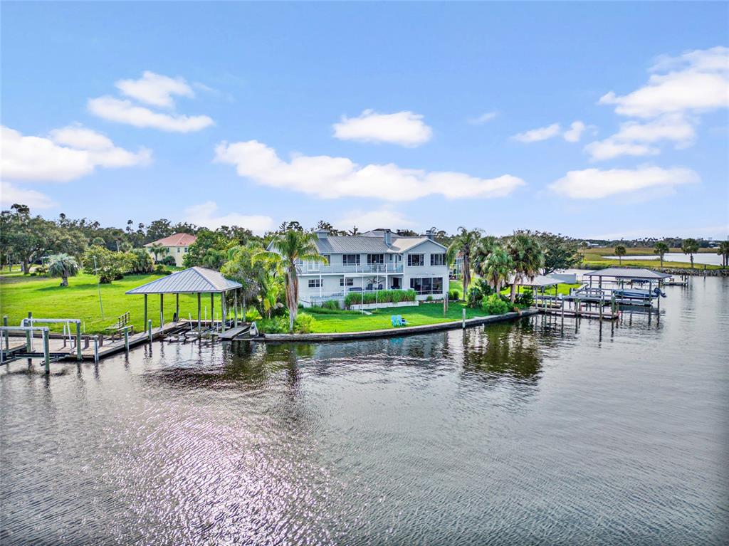 2435 N WATERSEDGE DRIVE, CRYSTAL RIVER, FL — photo 3 of 30