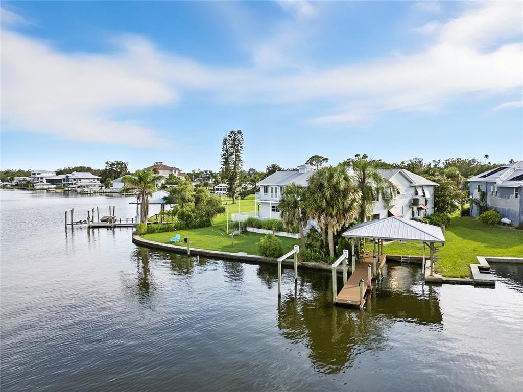 2435 N WATERSEDGE DRIVE, CRYSTAL RIVER, FL — photo 4 of 30