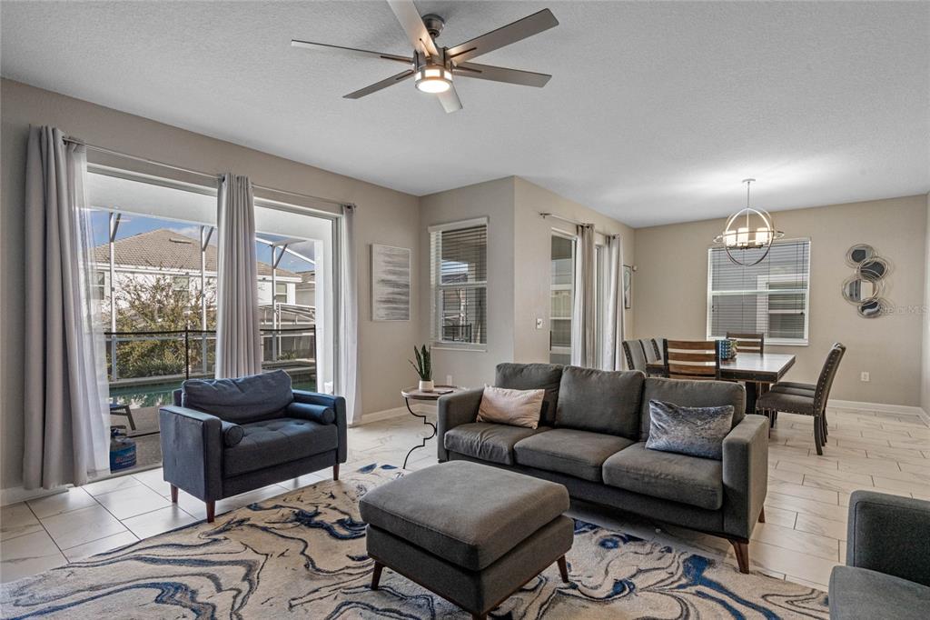 1565 MULLIGAN BOULEVARD, DAVENPORT, FL — photo 5 of 30