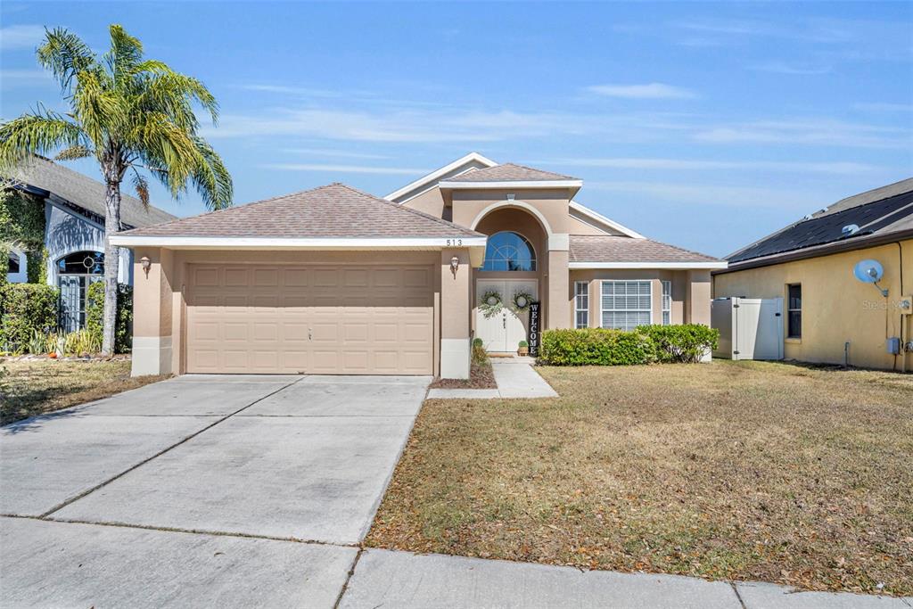 513 HARDWOOD CIRCLE