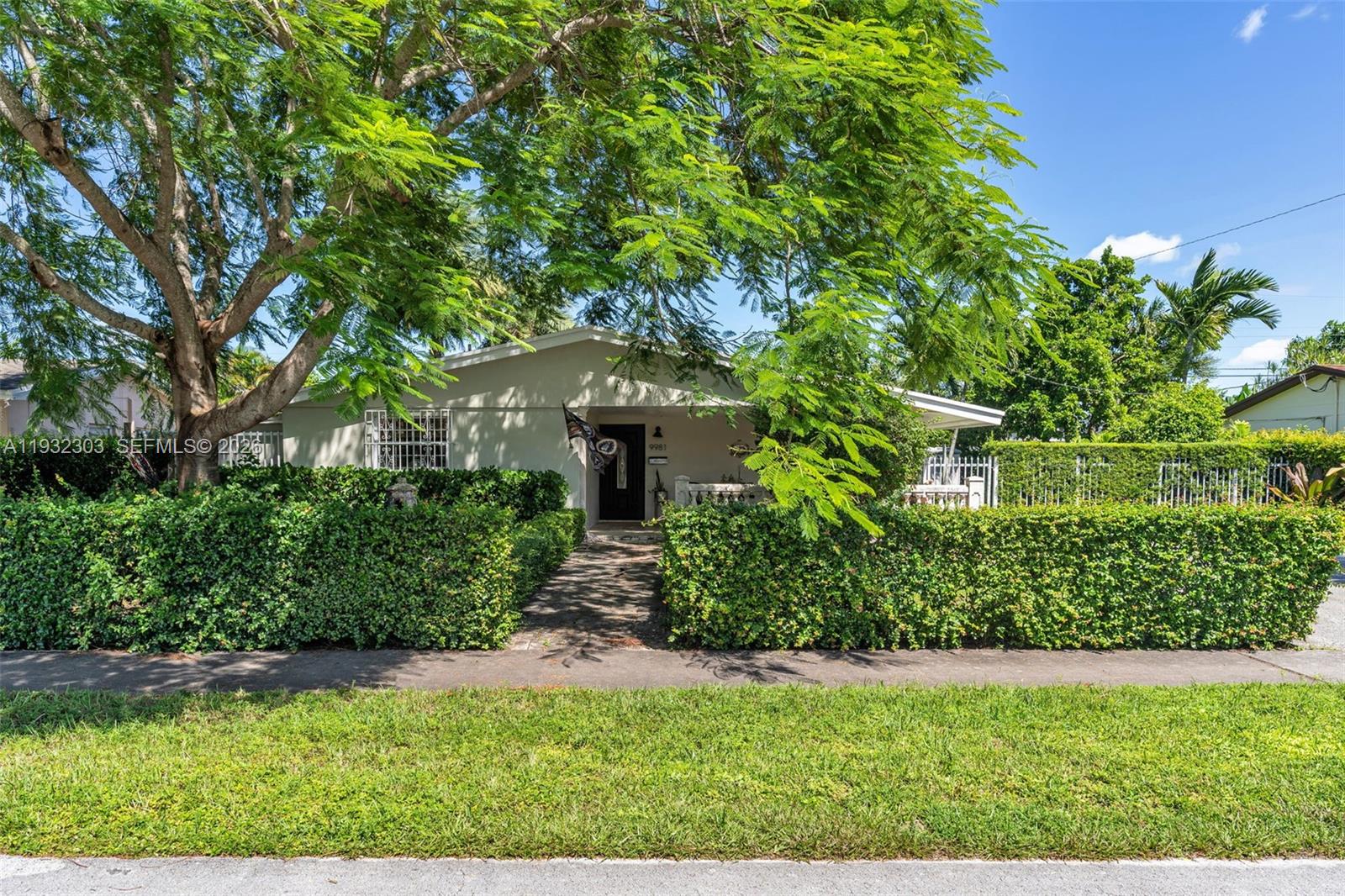 9981 SW 15th Ter, Miami FL 33174