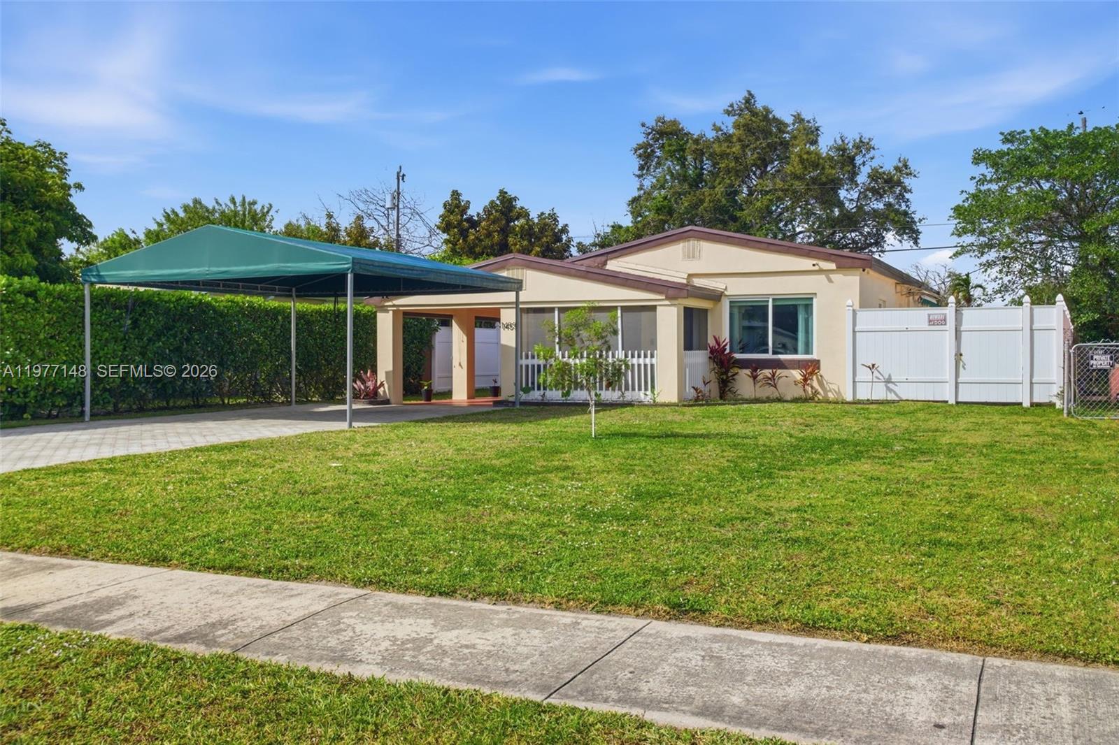1455 NE 180th St, North Miami Beach FL 33162