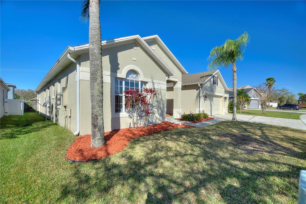 1851 SOARING HEIGHTS CIRCLE, ORLANDO, FL — photo 2 of 30
