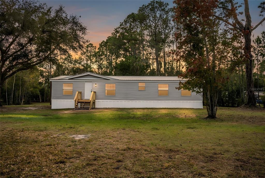 2502 FORESTLAND DRIVE