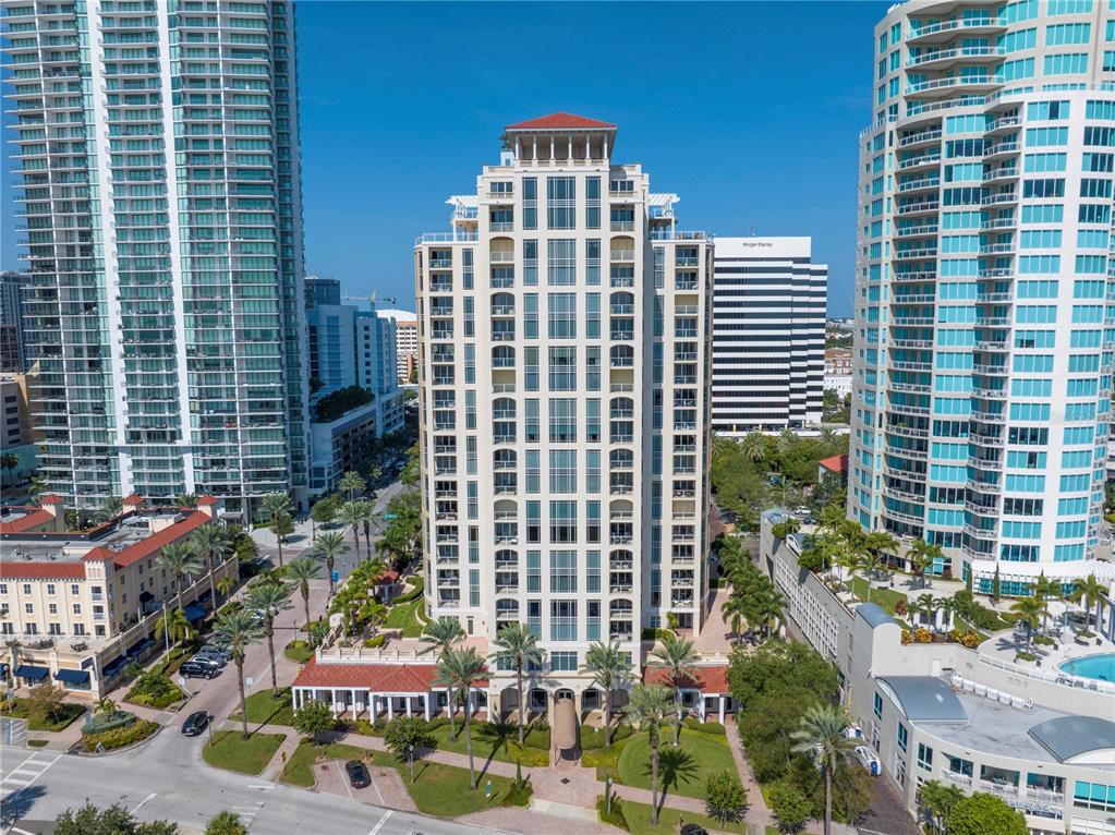100 BEACH DRIVE NE UNIT 1402
