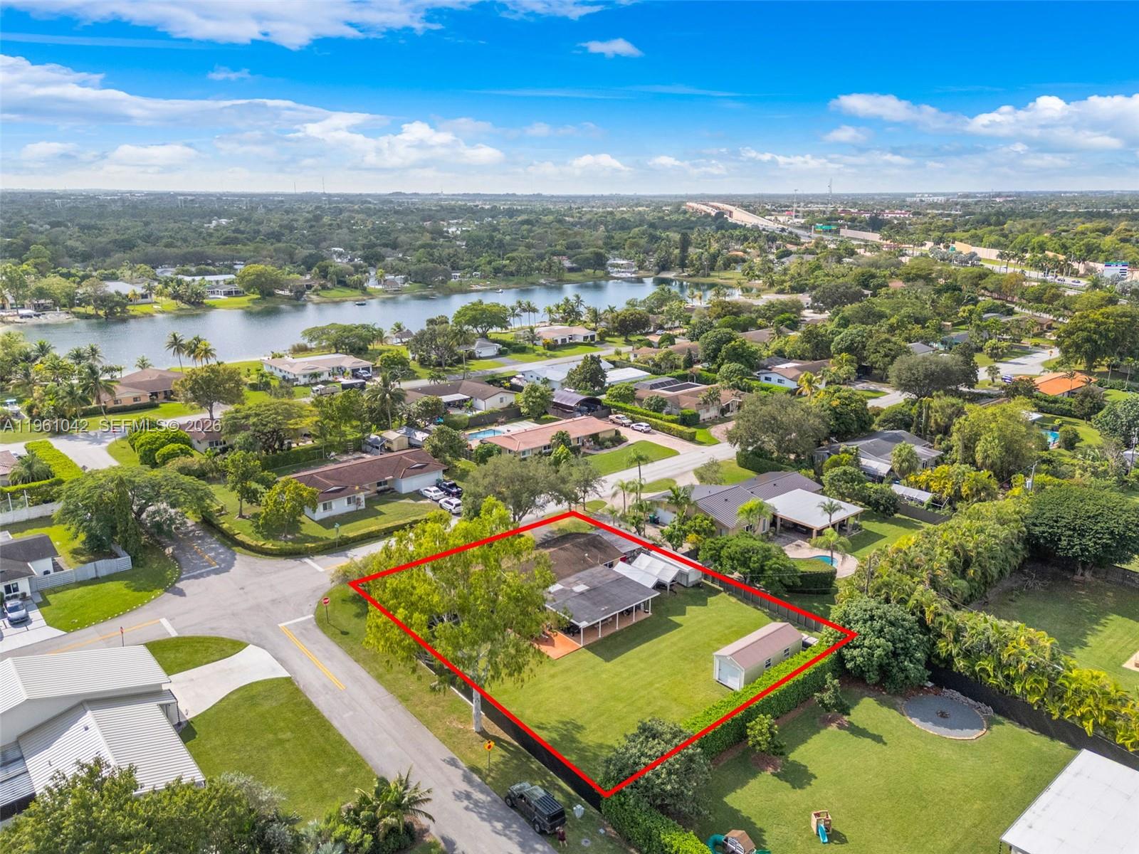 10901 SW 116th St, Miami FL 33176