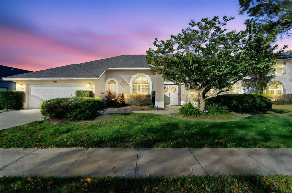 1098 NEEDLEWOOD LOOP