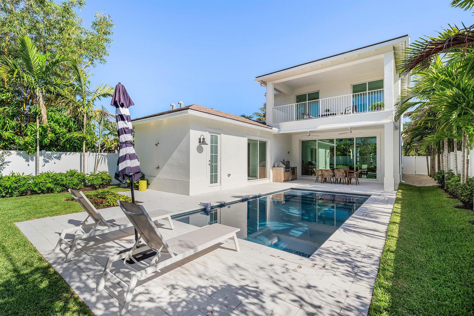 234 NE 12th Street, Delray Beach FL 33444