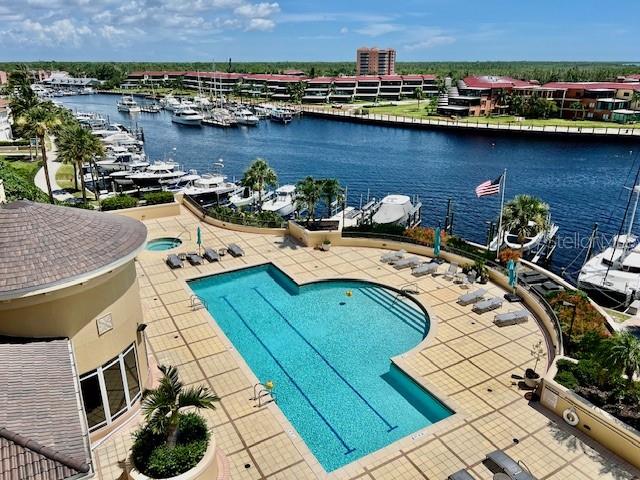 3321 SUNSET KEY CIRCLE UNIT 102, PUNTA GORDA, FL — photo 4 of 30