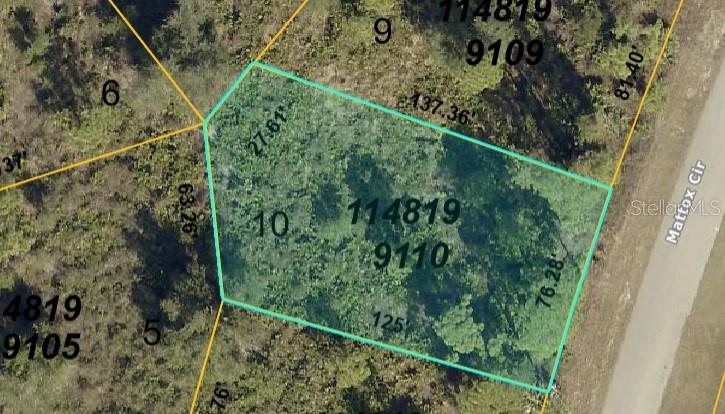 This is an aerial map showing the property boundaries of a vacant lot — MATTOX CIRCLE, NORTH PORT, FL