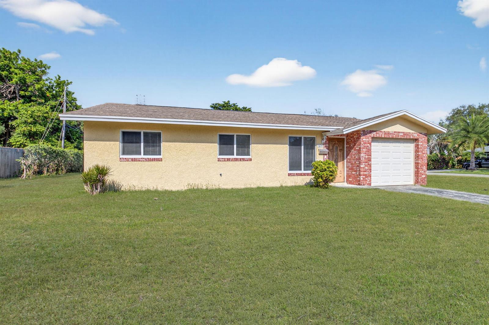 1601 NW 5th Street, Boca Raton FL 33486