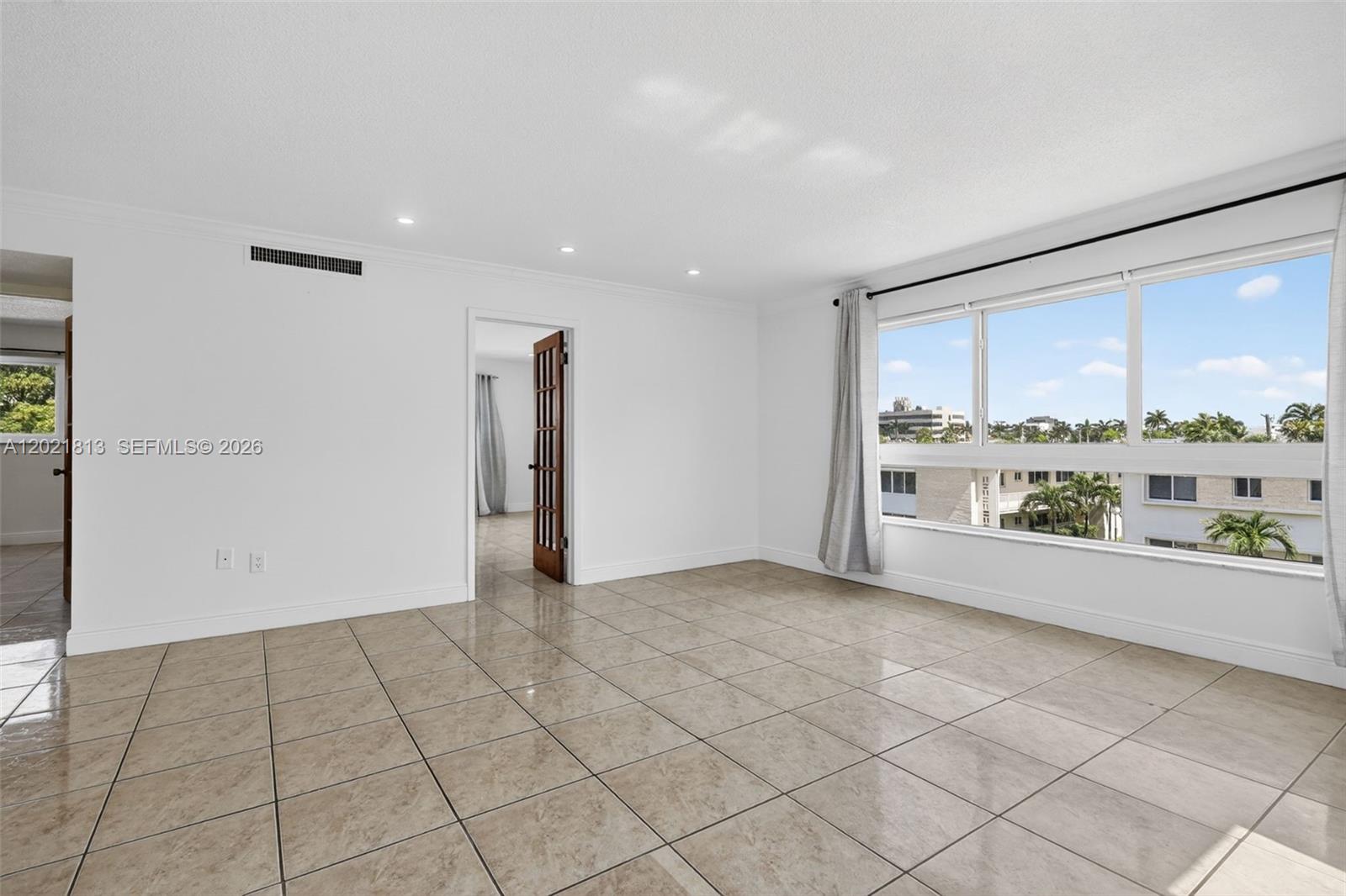 1020 94th St # 301, Bay Harbor Islands FL 33154