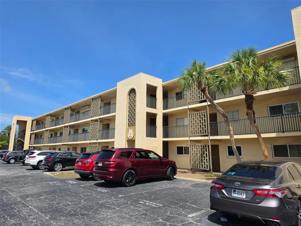 301 87TH AVENUE UNIT 203