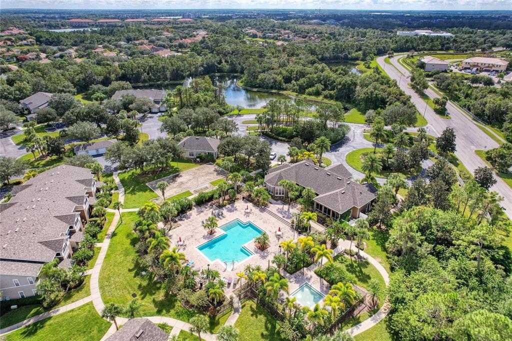 8911 MANOR LOOP UNIT 207, LAKEWOOD RANCH, FL — photo 5 of 30