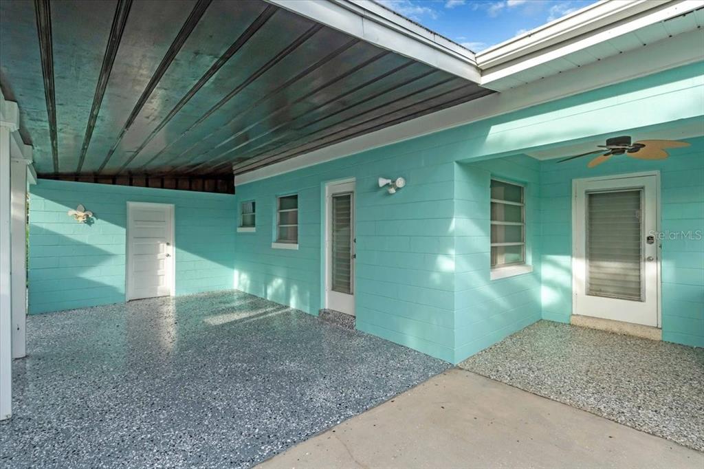 11435 2ND STREET E, TREASURE ISLAND, FL — photo 2 of 22