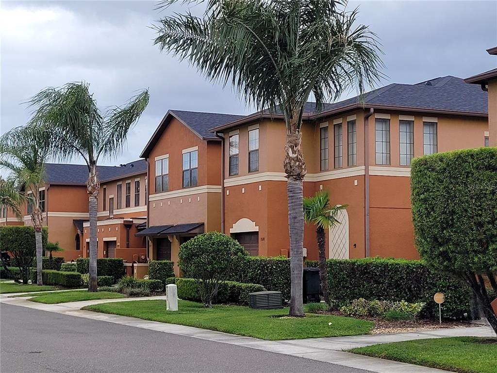 1018 TULLAMORE DRIVE