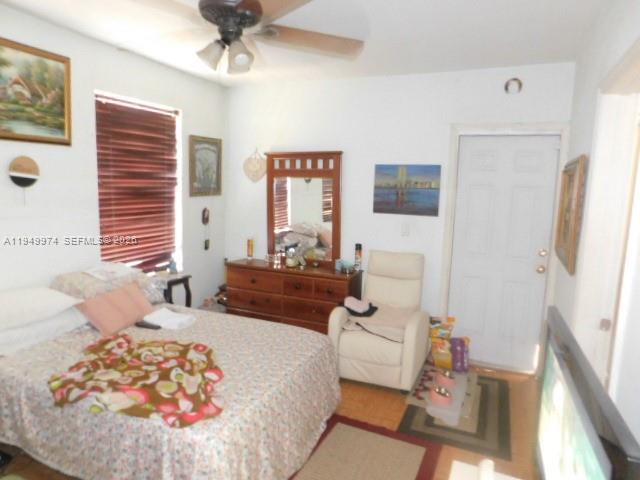 424 NE 72nd St, Miami FL 33138