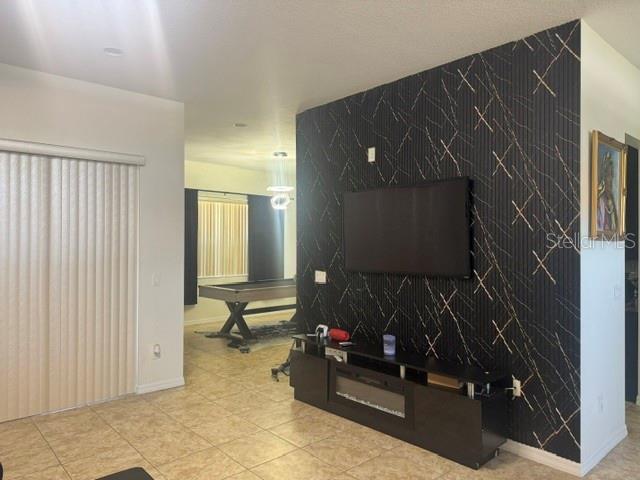 406 CINNAMON DRIVE, POINCIANA, FL — photo 4 of 10