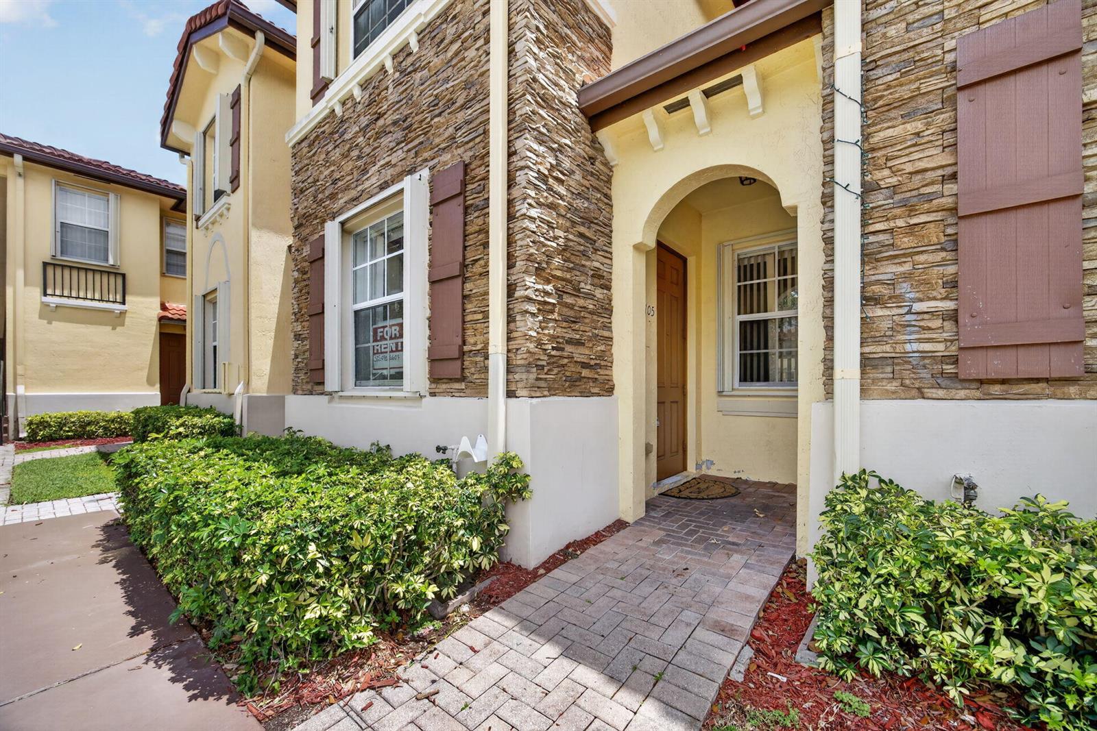 1575 NE 33rd Avenue Unit 105, Homestead FL 33033