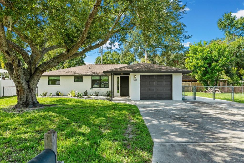 2874 DAVIS BOULEVARD, SARASOTA, FL — photo 2 of 25