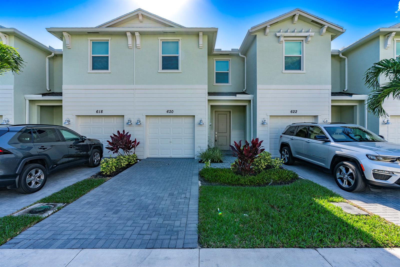 620 SE Lake Falls Street, Port St. Lucie FL 34984