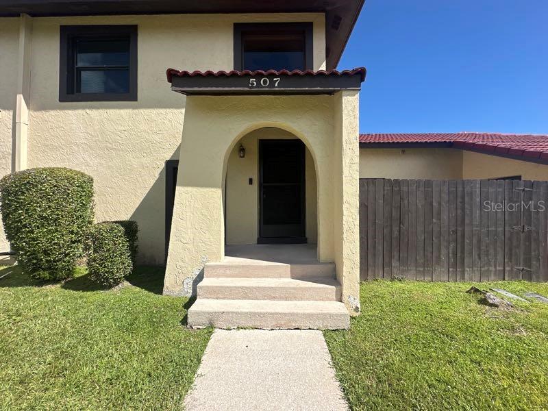 507 HUNTER CIRCLE